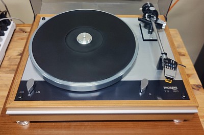 Thorens TD-160