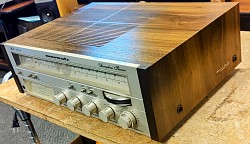 Marantz SR-2000